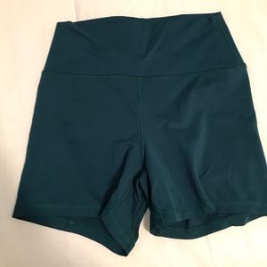 EUC Fleo shorts